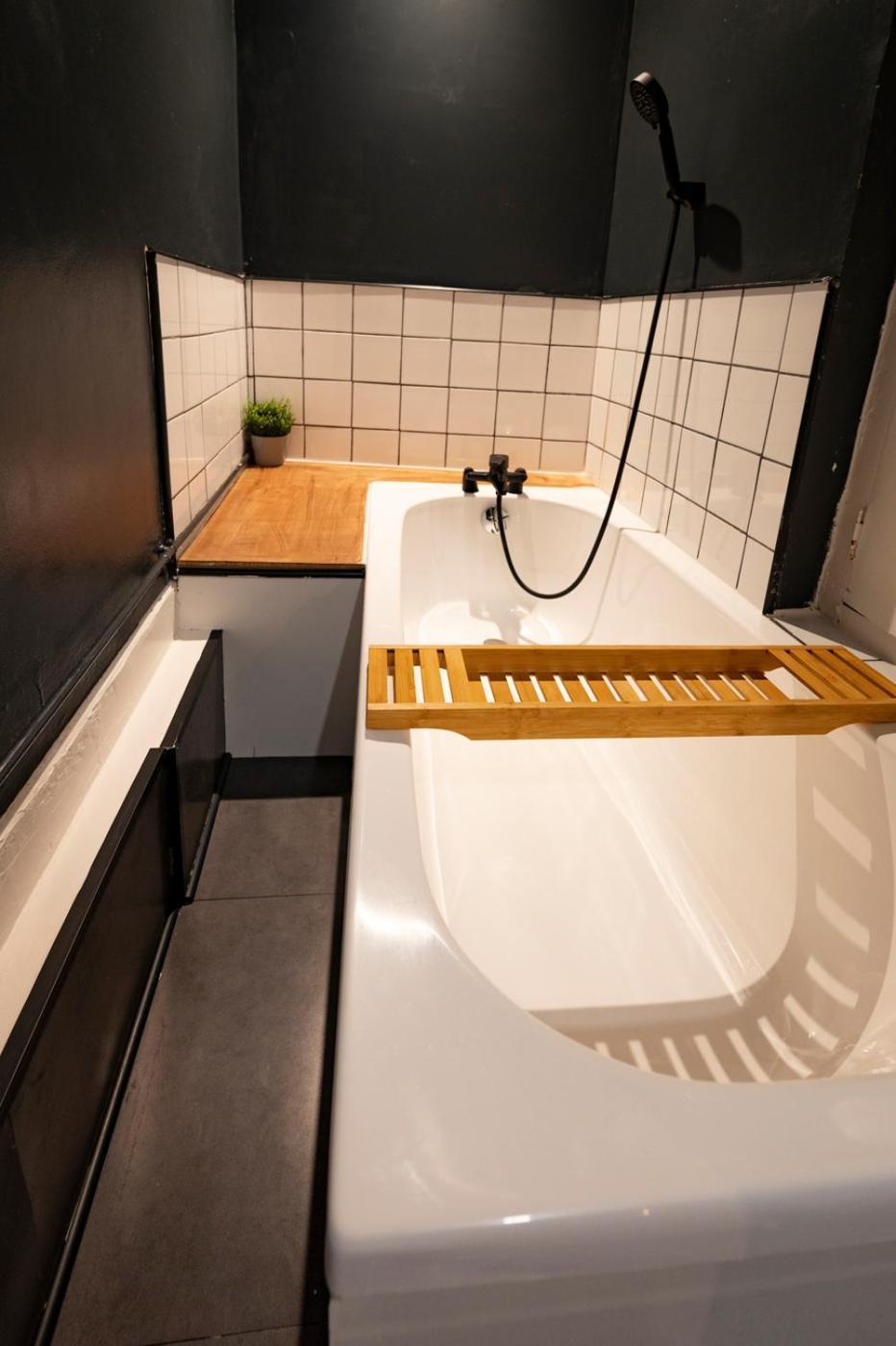 Appartement Spacieux Et Elegant Avec Jardin Montivilliers Kültér fotó